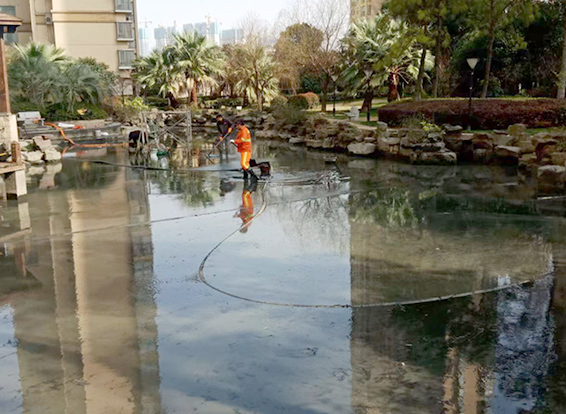 新昌景观池淤泥清理